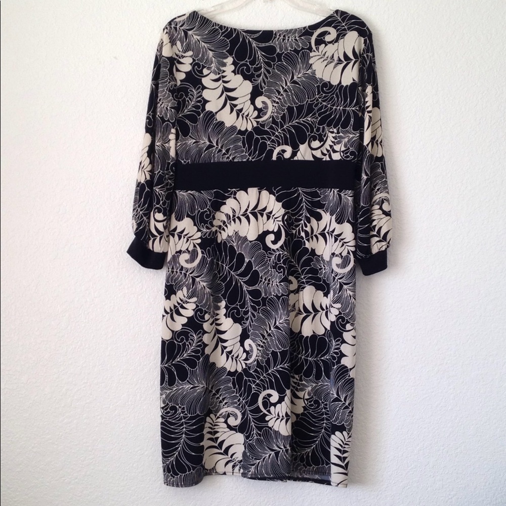FINAL MARKDOWN Carina Long Sleeved Dress (14) - Picture 7 of 7